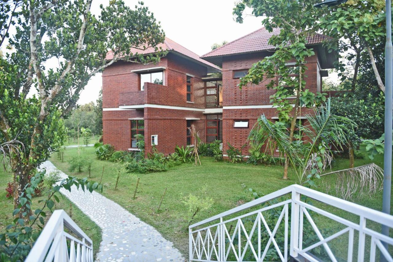 Sarah Resort Gazipur Екстериор снимка