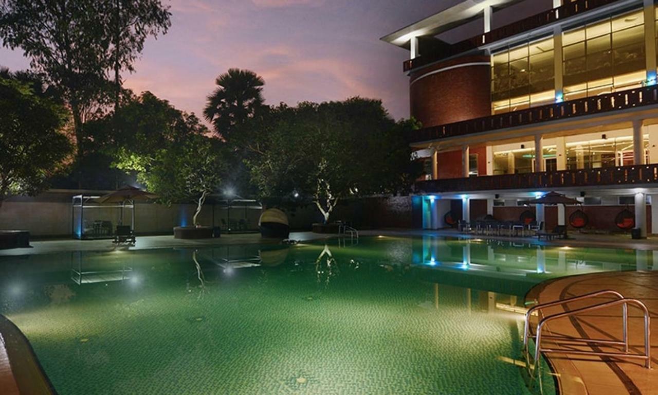Sarah Resort Gazipur Екстериор снимка