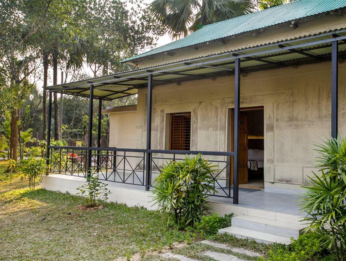 Sarah Resort Gazipur Екстериор снимка
