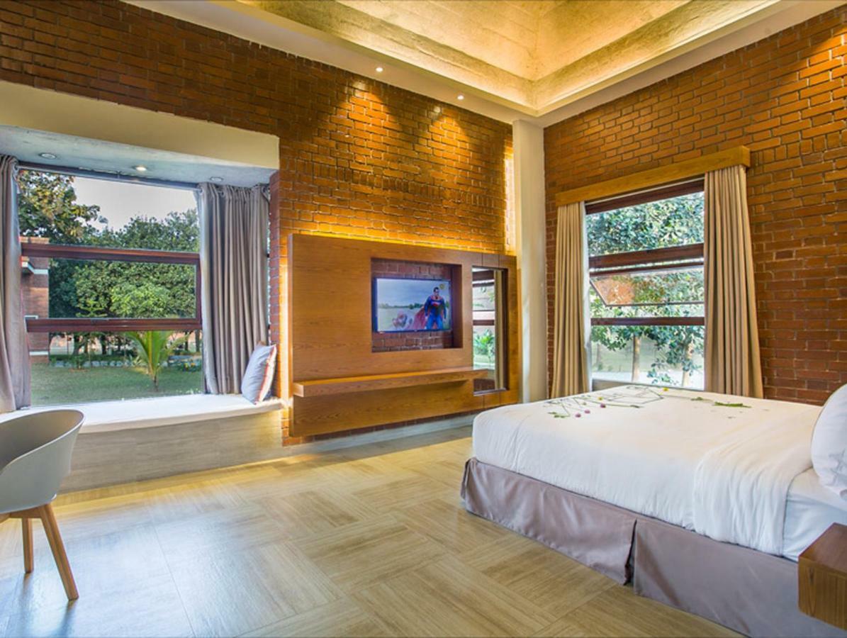 Sarah Resort Gazipur Екстериор снимка